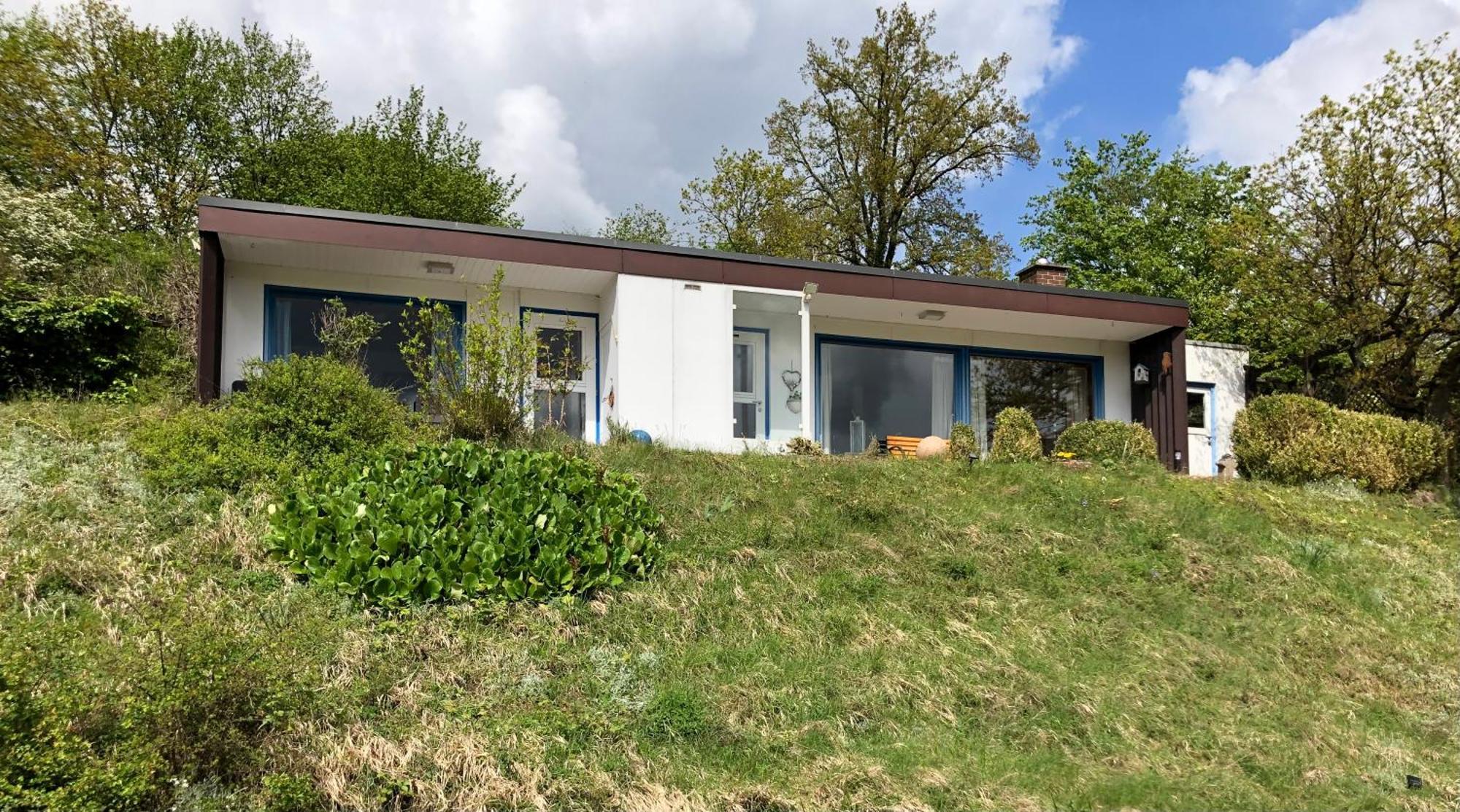 Idyllisch Wohnen Im Weserbergland - Bungalow Mit Phantastischer Aussicht Fuer 4 Personen Polle Εξωτερικό φωτογραφία